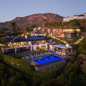 Villa Lion View Private Luxury Retreat